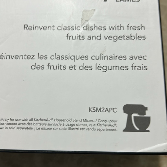 KitchenAid stand mixer attachment
Spiralizer plus with peel, core and
slice. - Picture 3 of 7